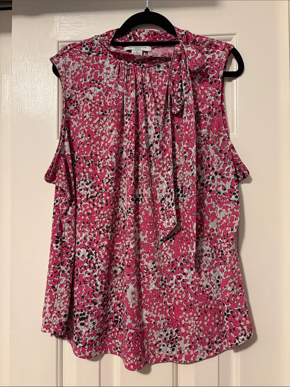 Liz Claiborne Pink Printed Tie-Neck Sleeveless Top